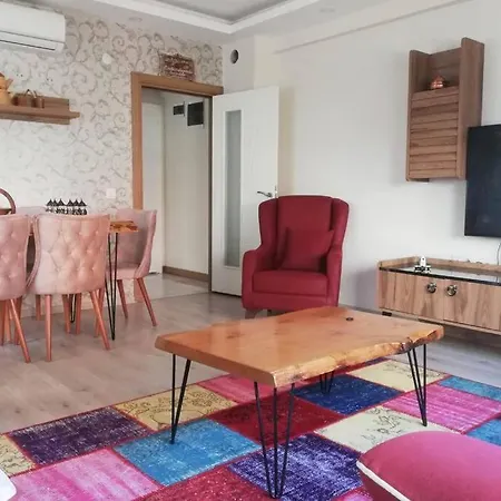 דירה Magnifique Au Centre D'antalya